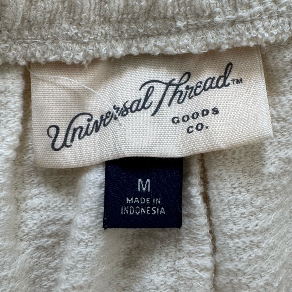 Universal Thread Cream Terry Drawstring Shorts - Picture 3 of 4